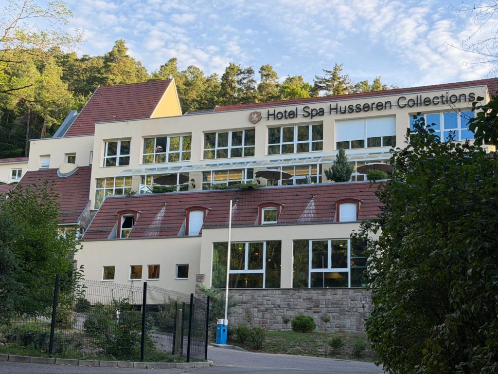 HÔTEL-MUSÉE HUSSEREN COLLECTIONS